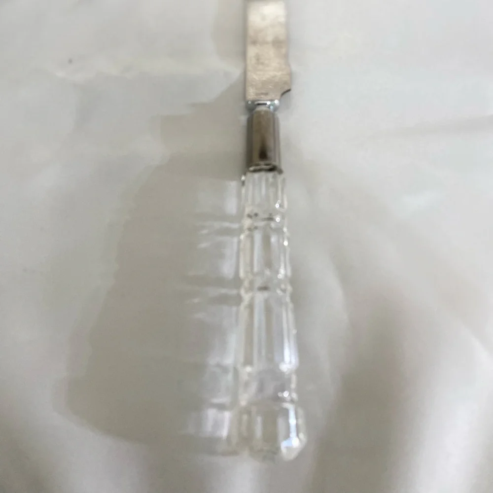 Mirage Stainless Steel Serrated Knife in Silver